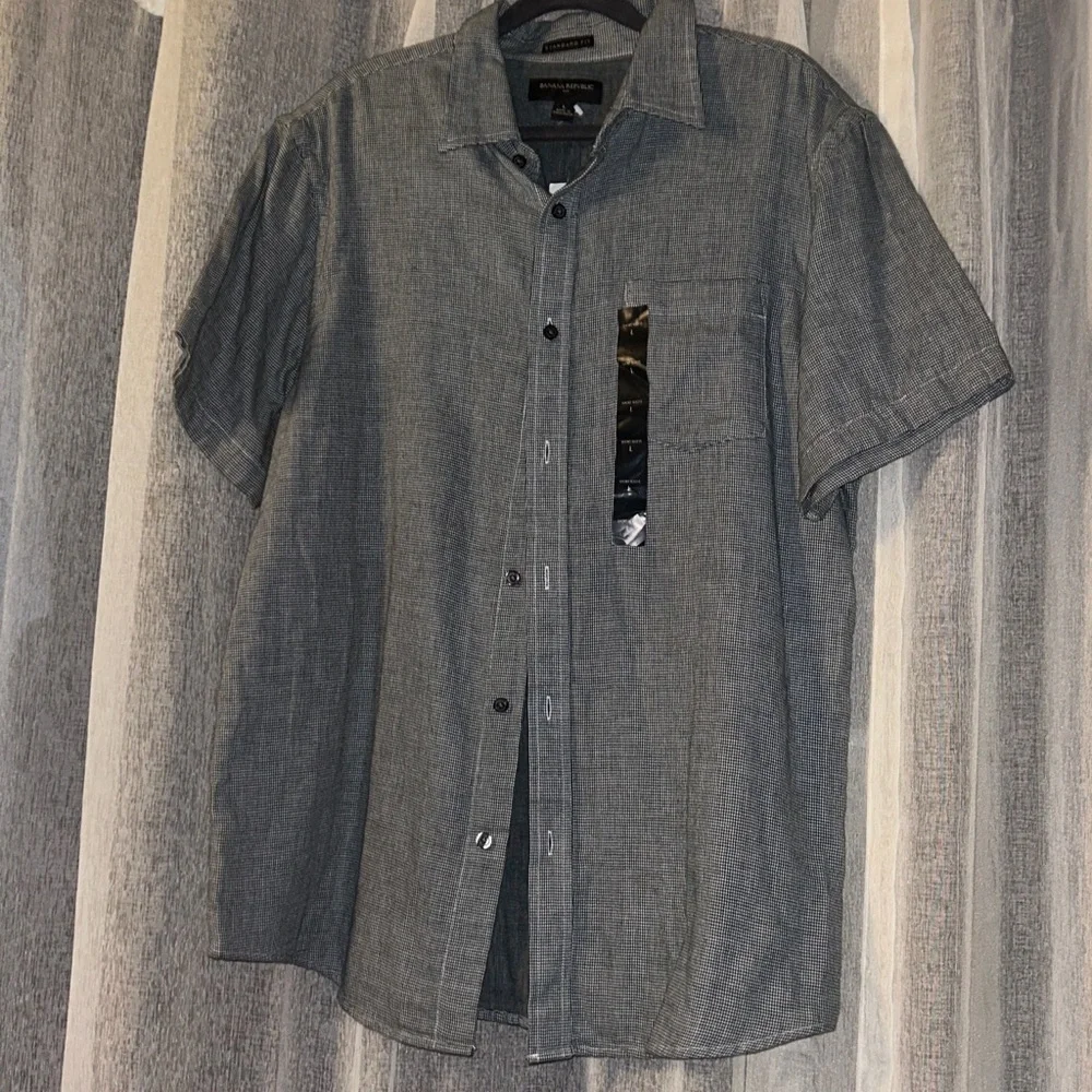 NWTS Banana Republic Men's Short-Sleeve Button-Down Fitted Shirt